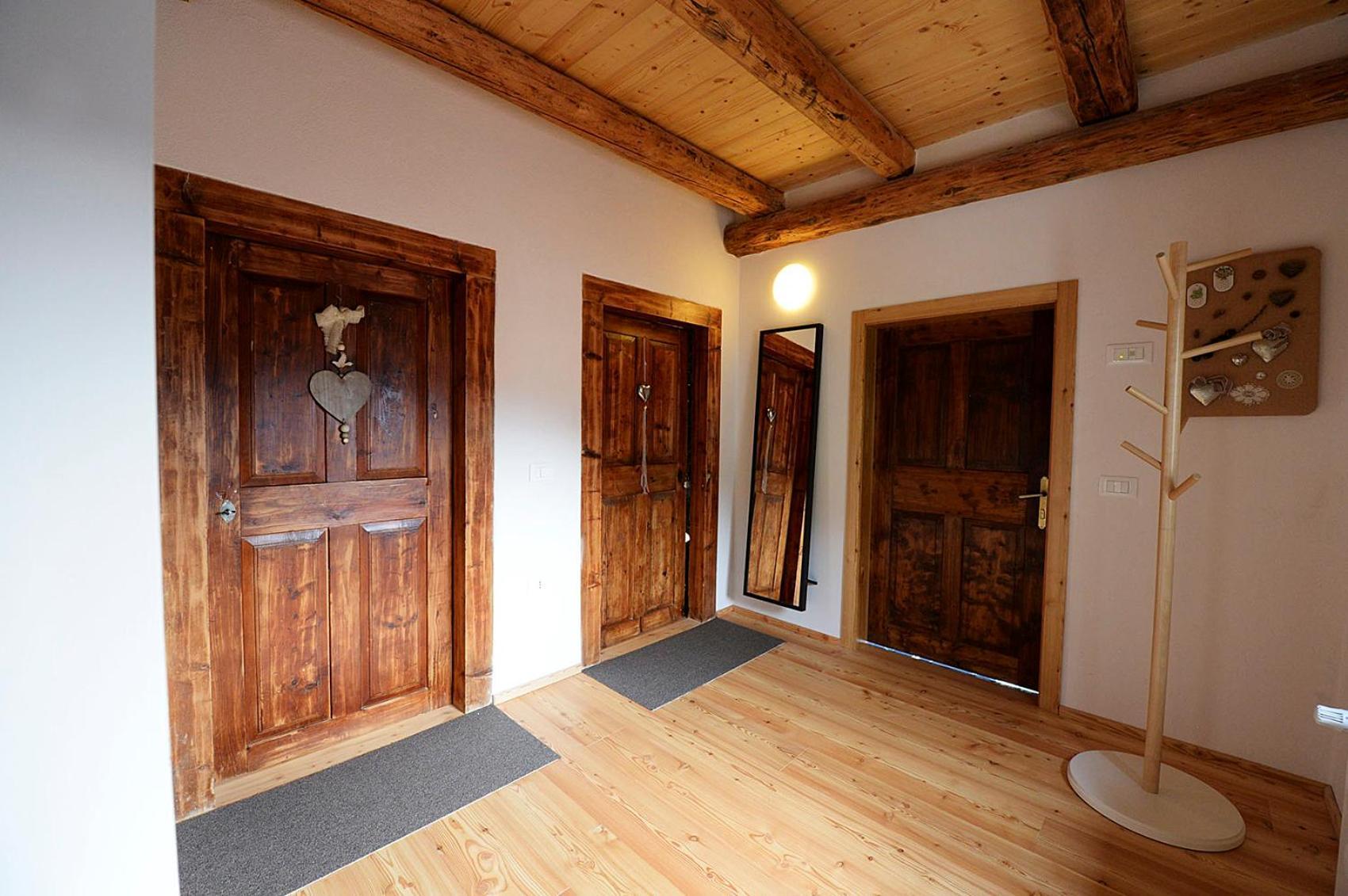 Albergo Diffuso Comeglians Habitación foto